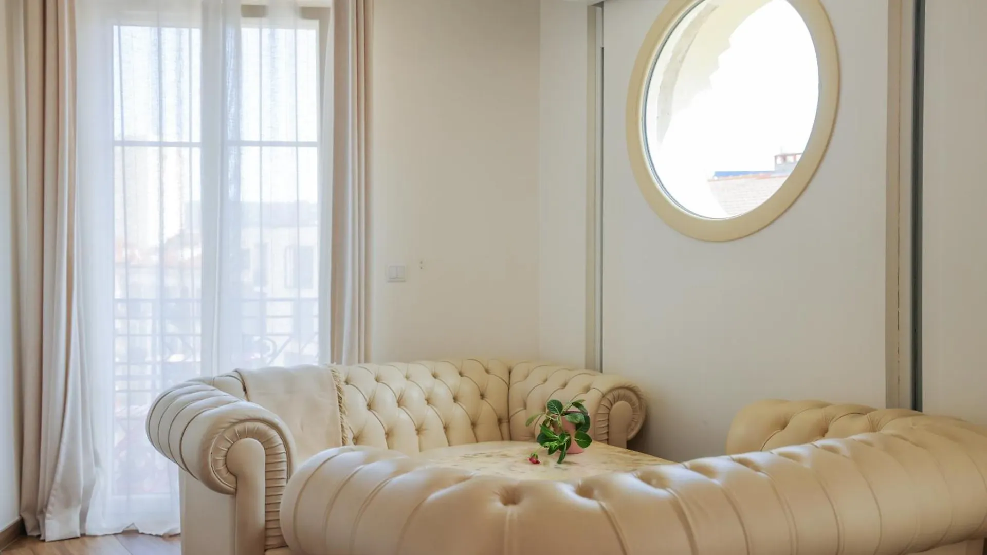 Apartment Appartement Gare Nice Ville